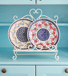 Главные по тарелочкам